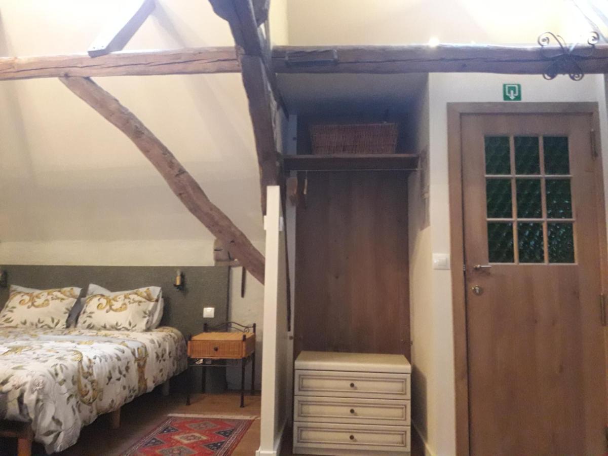 Butterfly Bed and Breakfast Μπριζ Εξωτερικό φωτογραφία