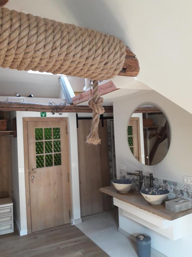 Butterfly Bed and Breakfast Μπριζ Εξωτερικό φωτογραφία