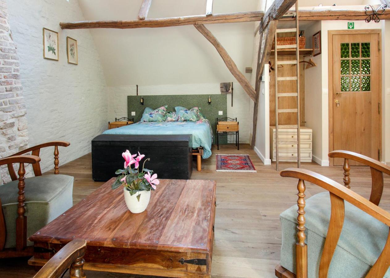 Butterfly Bed and Breakfast Μπριζ Εξωτερικό φωτογραφία